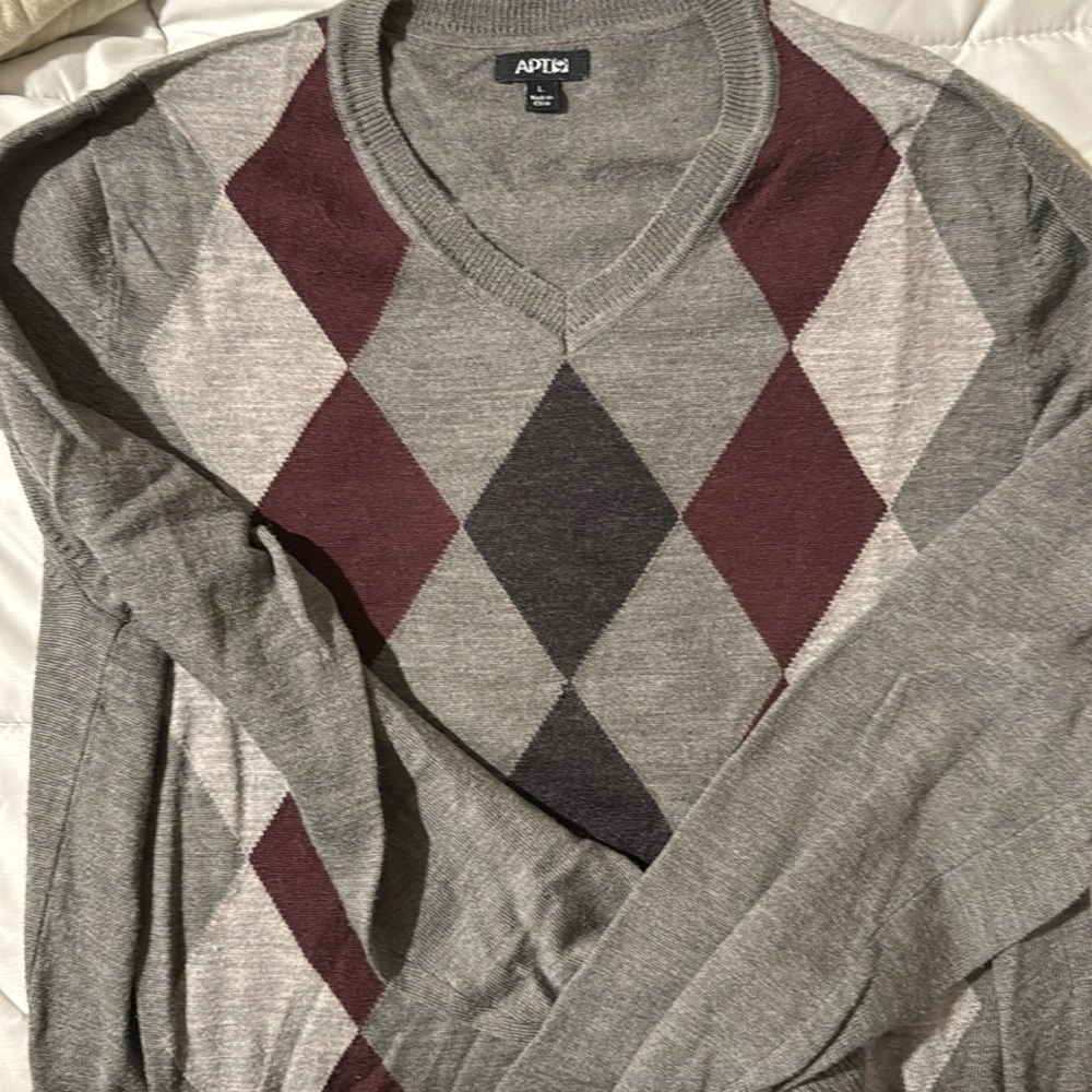 Gently used v neck sweater